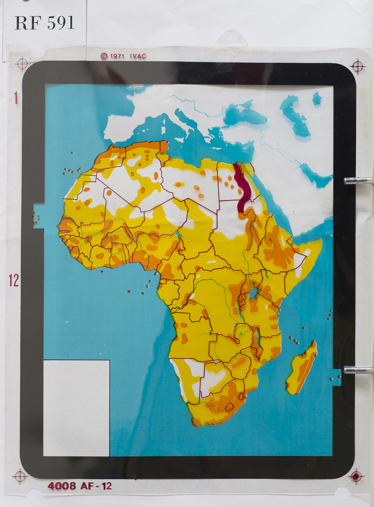 (RF 591) Transparências de Geografia REF.:IVAC/4008 – África