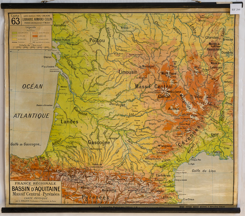 (RF 266) Bassin D´Aquitane Massif Central-Pyrénées Carte Physique