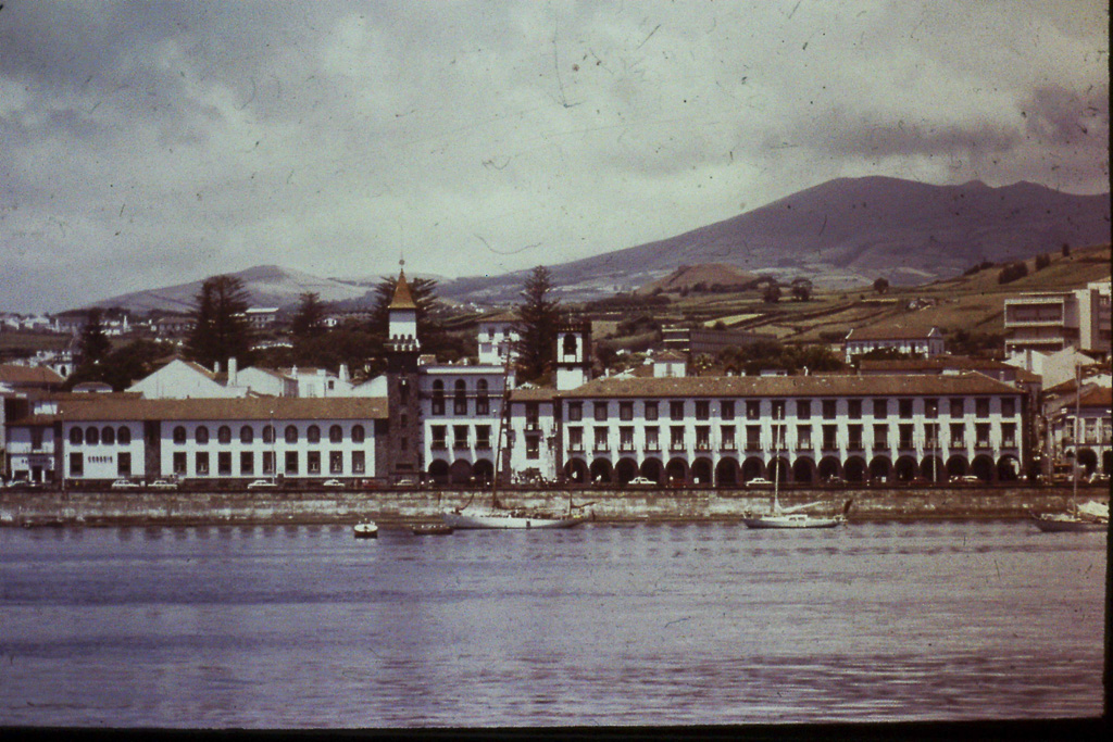 104. Ponta Delgada_avenida marginal (São Miguel)