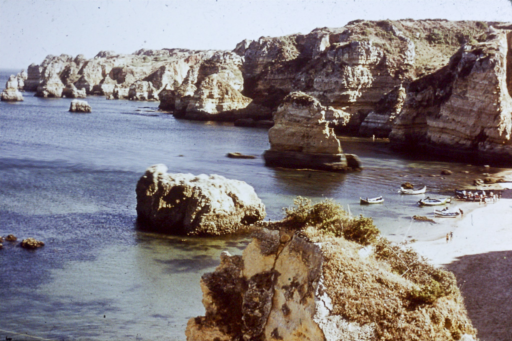 281. Lagos praia de Dona Ana