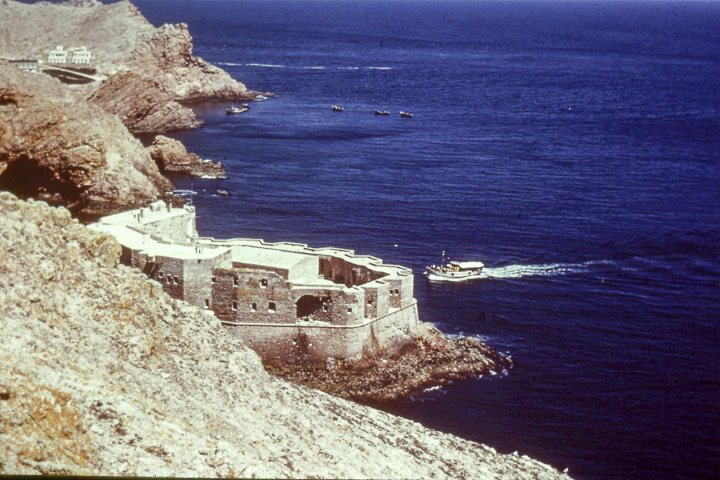 325. Berlengas ilhas de granito