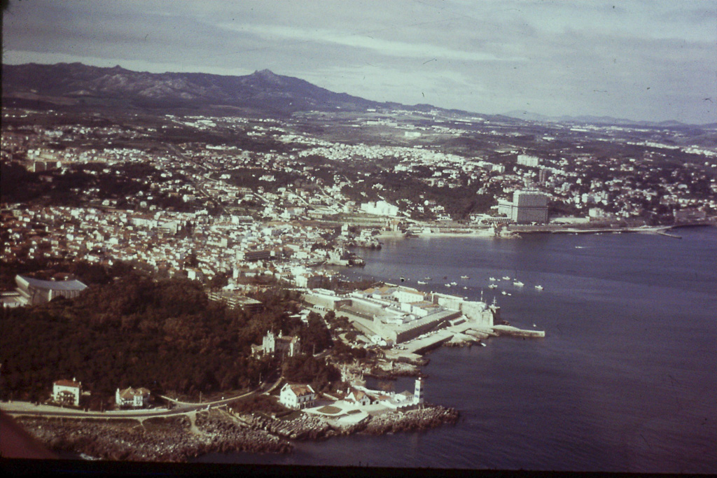 361. Vista aérea da plataforma de Cascais