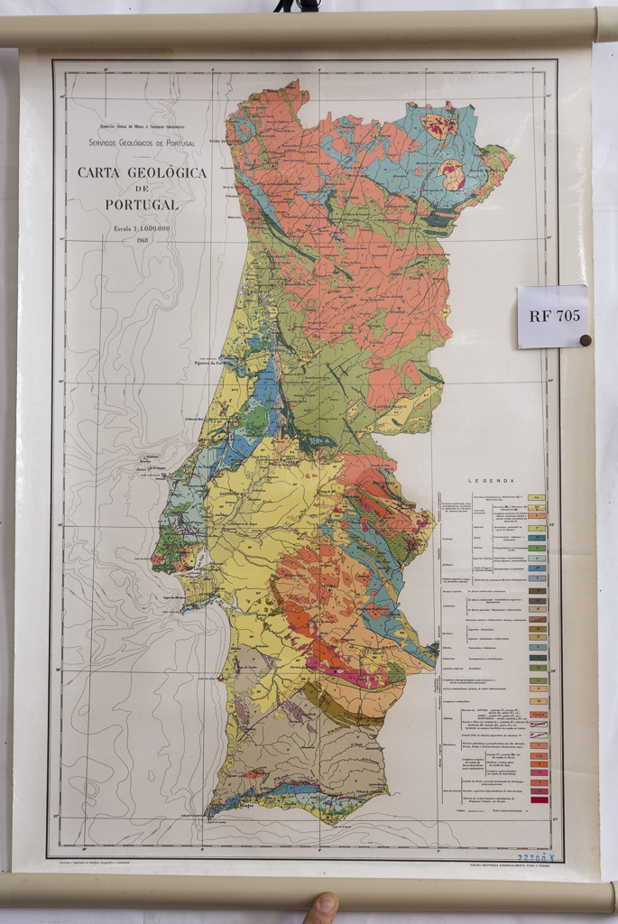 (RF 705) Carta Geológica de Portugal