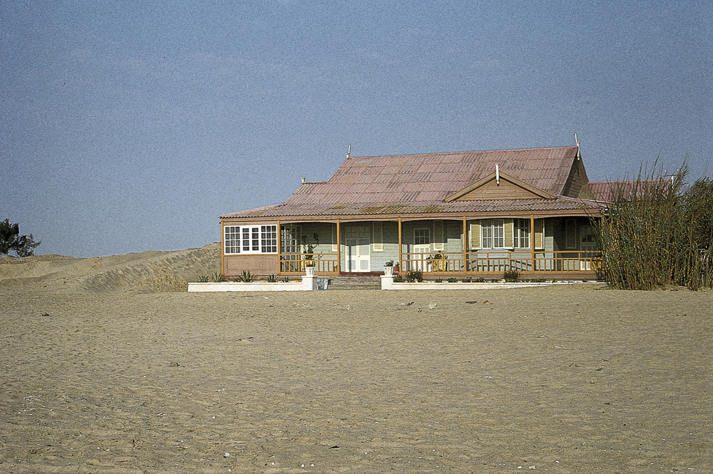 Baía dos Tigres – casa “oficial” da administração (1967)