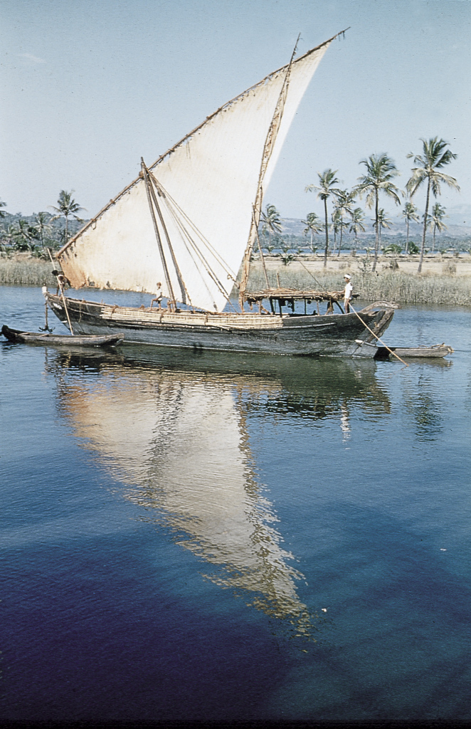 Barco no Rio Zuari - Goa (1958)
