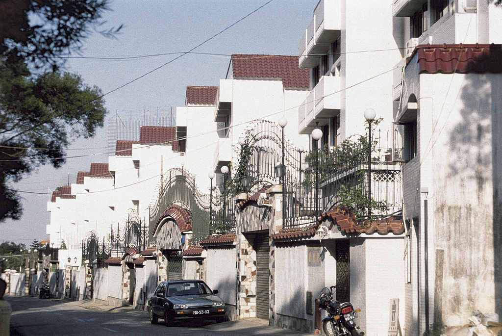Ilha de Coloane vai-se povoando (1989)