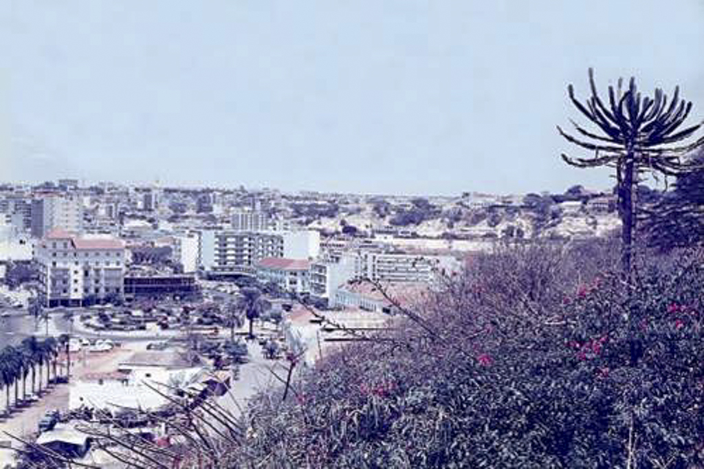 Lourenço Marques já estava a crescer... (1963)