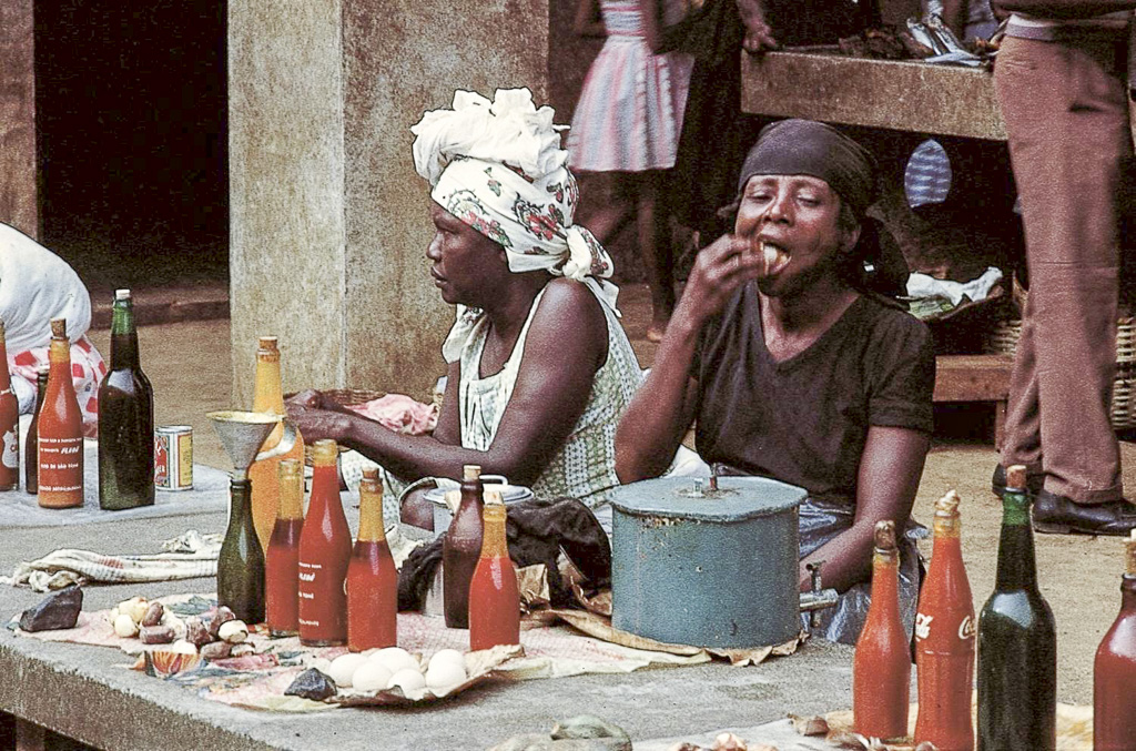 Mercado de óleos de palmeira (1965)