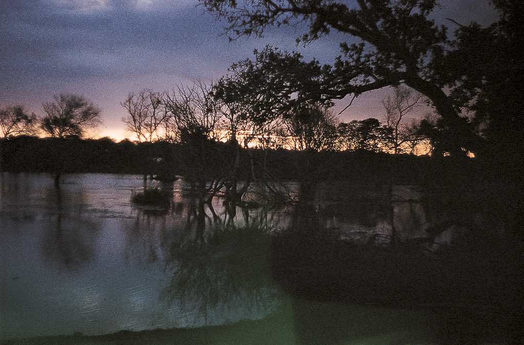 Pôr do sol, no planalto do Gabú