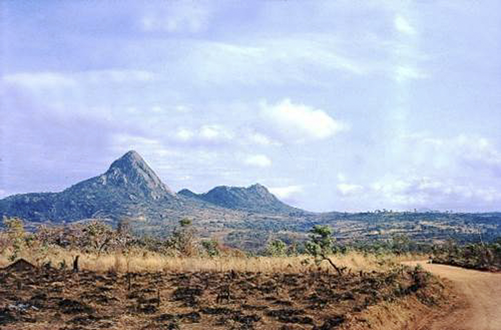 Relevos na área Centro-Oeste (1963)
