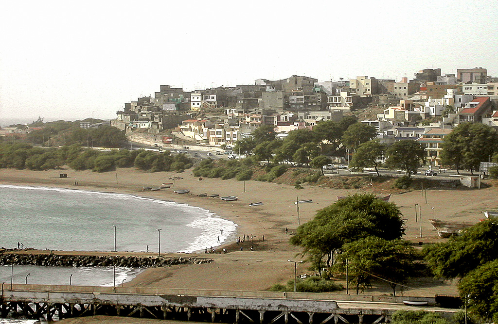 São Tiago – baía da cidade da Praia (2003)