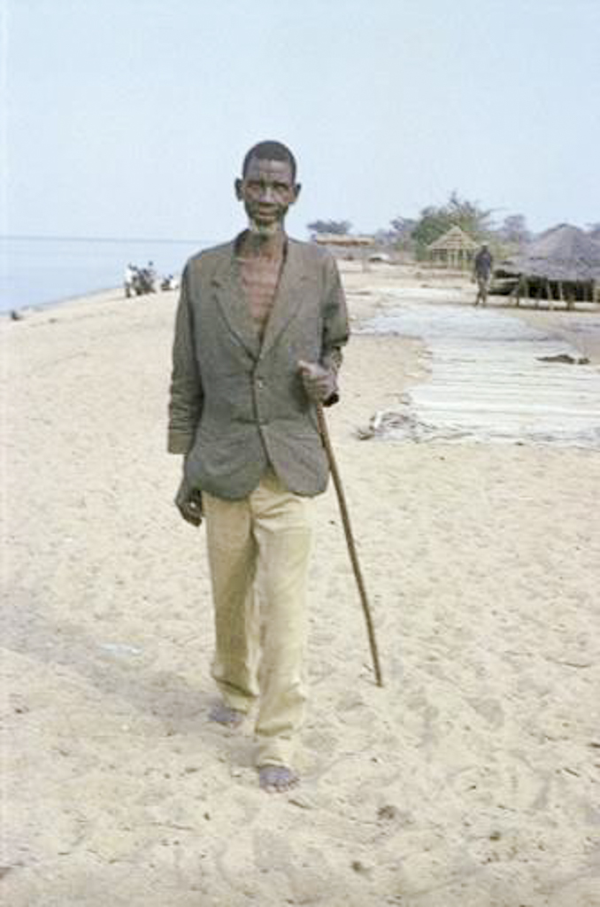 Timba – pescador com fato de festa (1963)