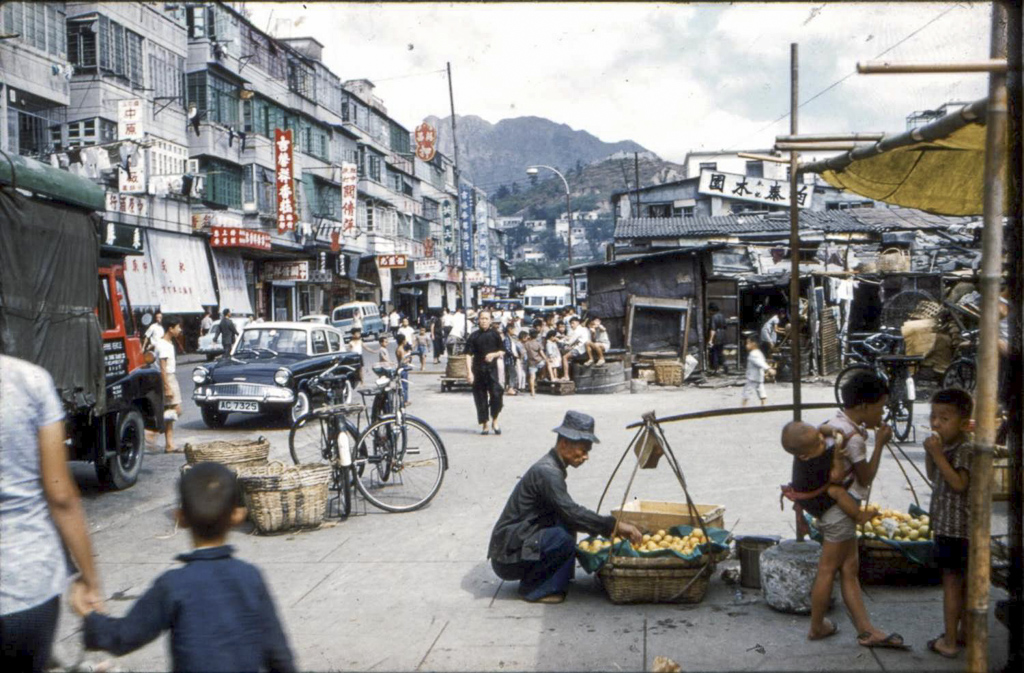 Vendedores ambulantes (1961)