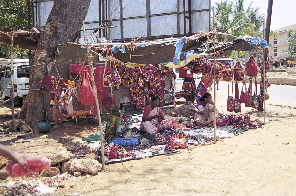 Vendedores ambulantes na praia de Calangute, Mapuçá - Goa (1994)